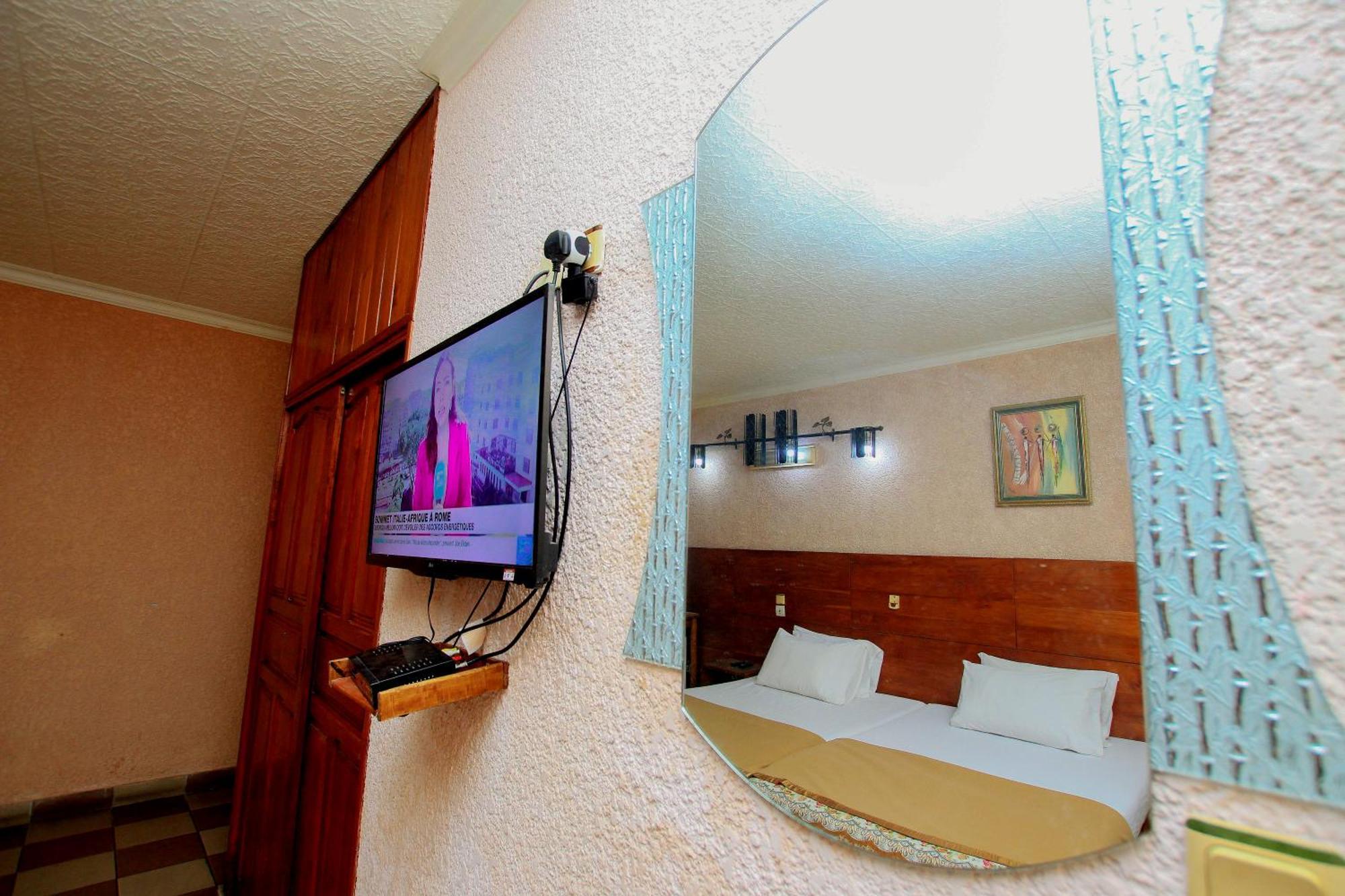 Hotel Le Prince Cotonou Kültér fotó