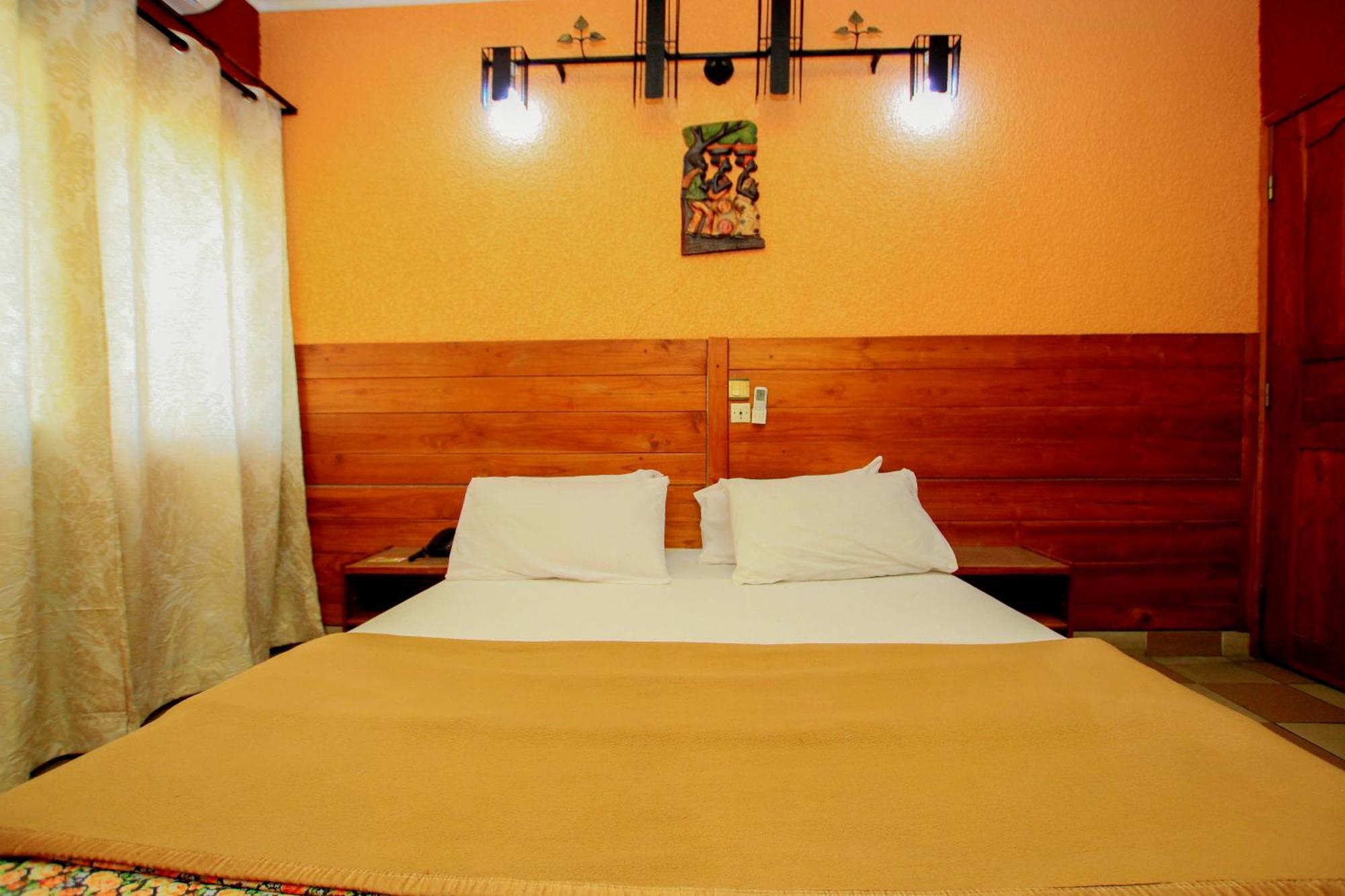 Hotel Le Prince Cotonou Kültér fotó