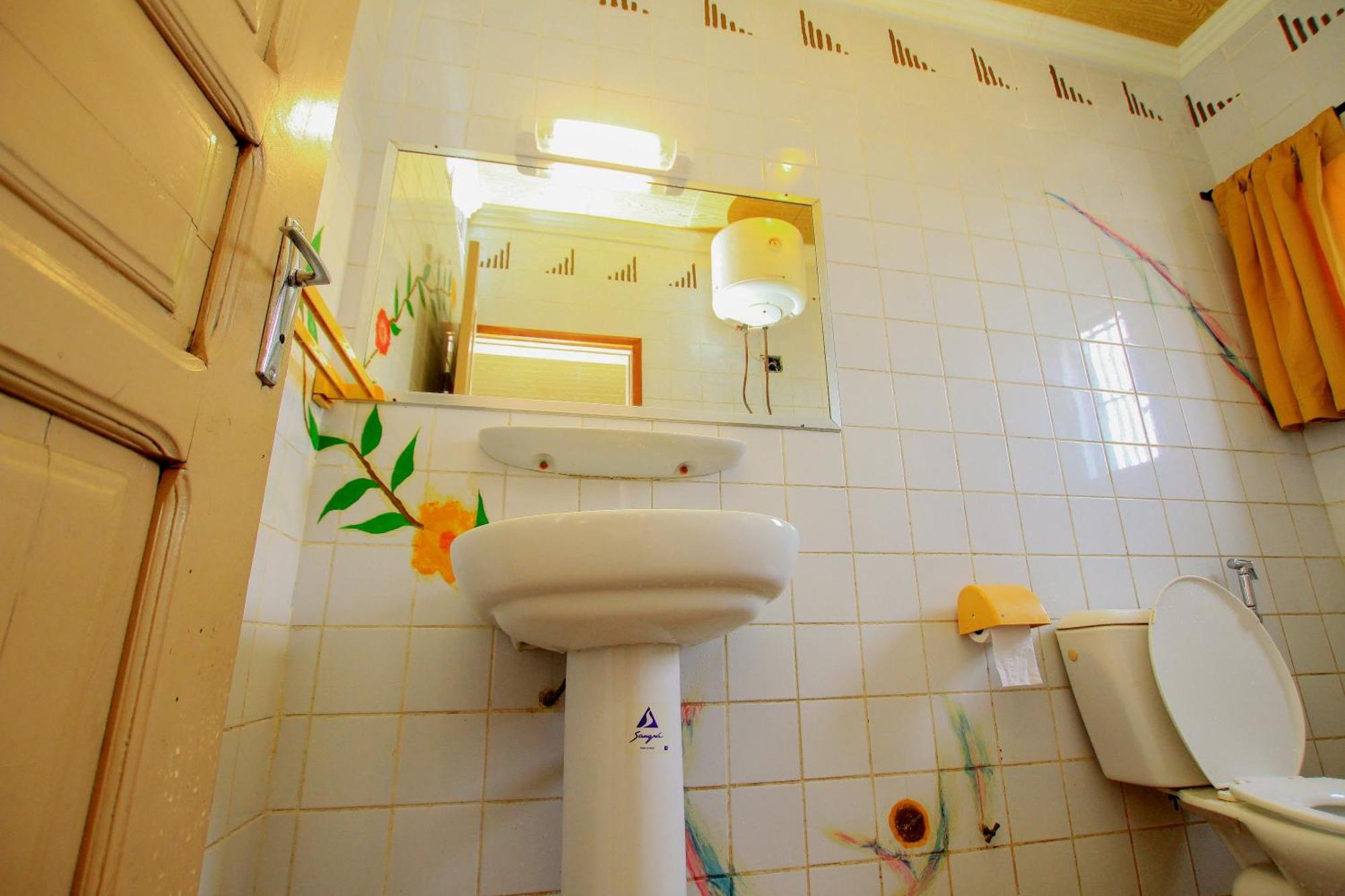 Hotel Le Prince Cotonou Kültér fotó