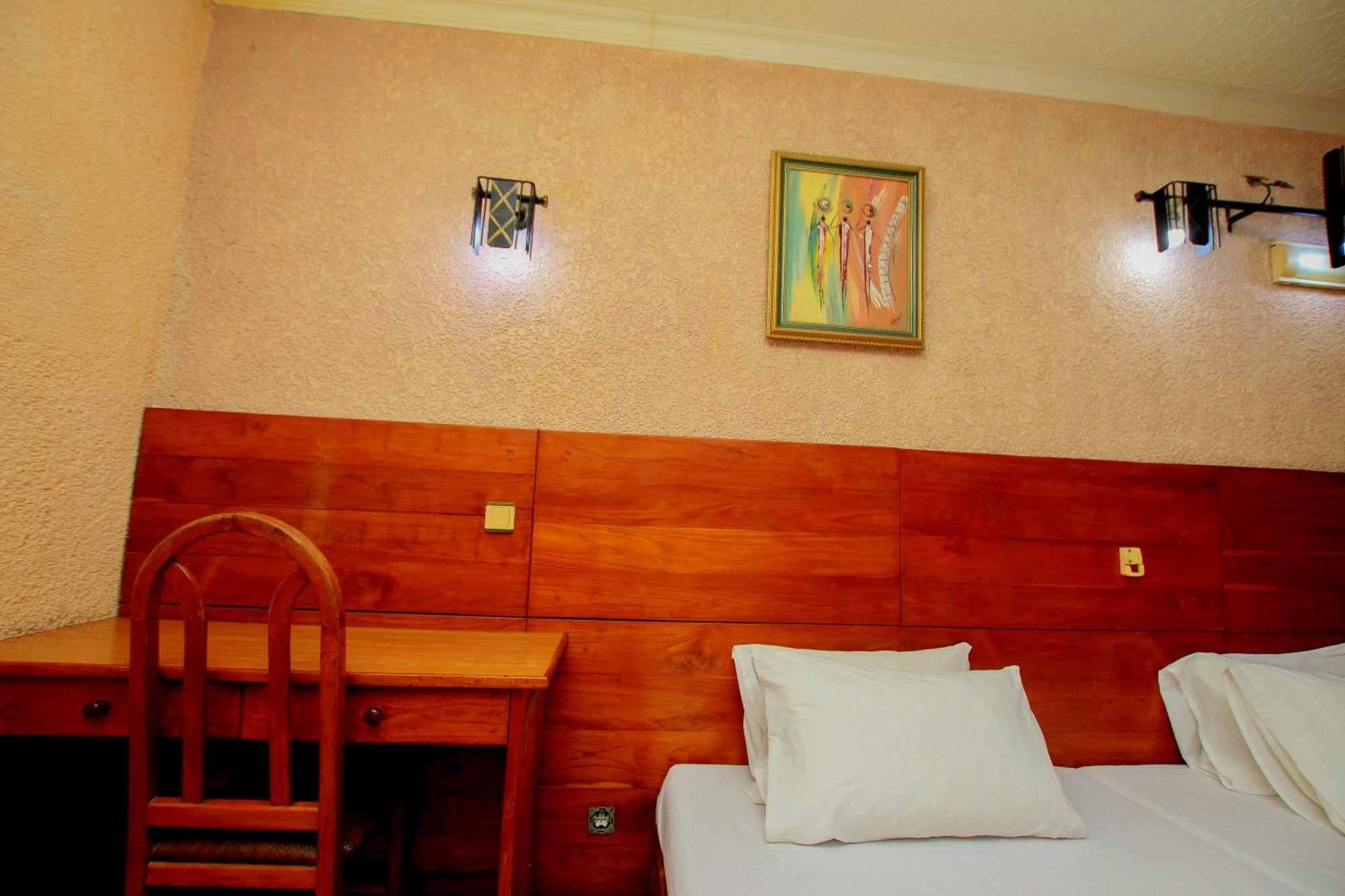 Hotel Le Prince Cotonou Kültér fotó